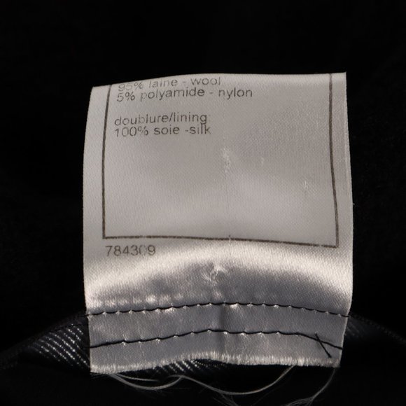 Chanel size 42 Black Wool Silk Lined Jacket - Picture 9 of 11